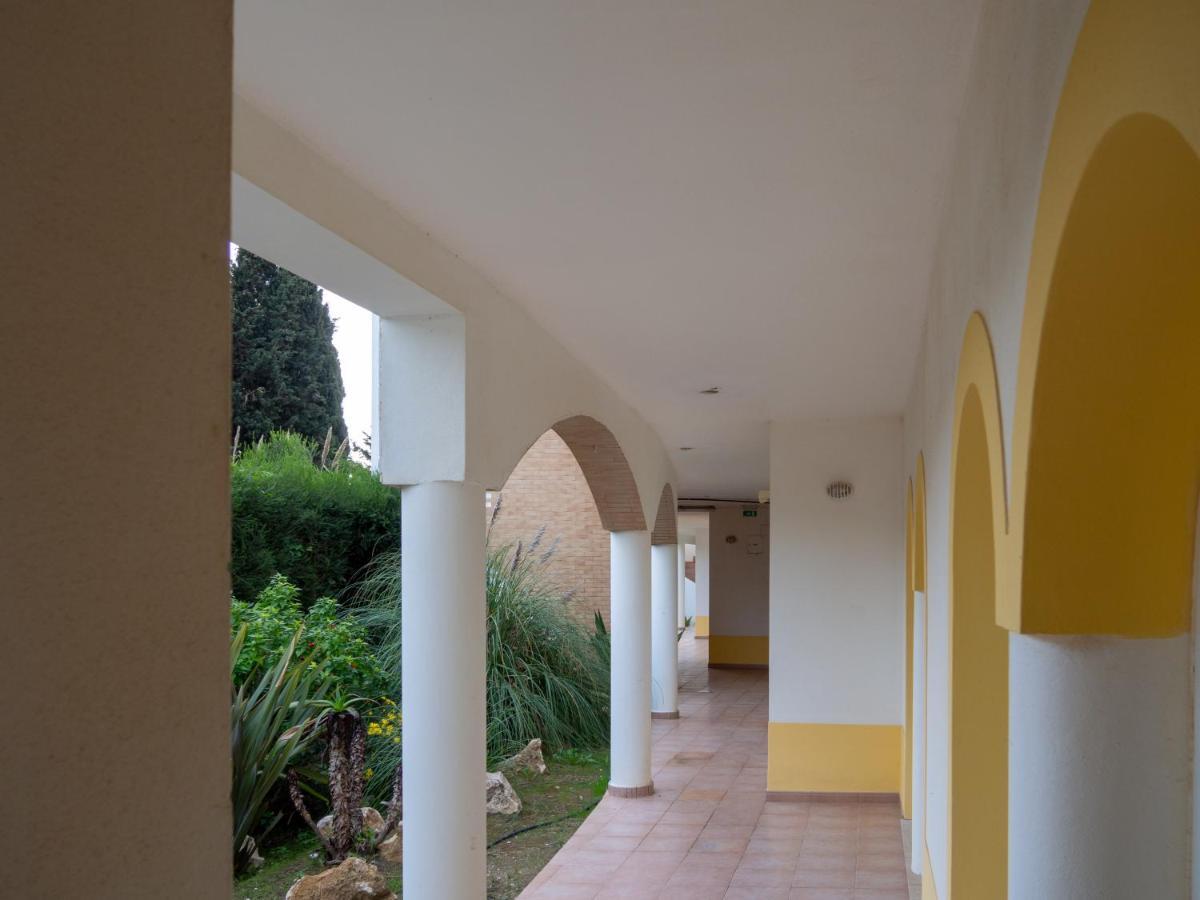Luz Bay Hotel エクステリア 写真