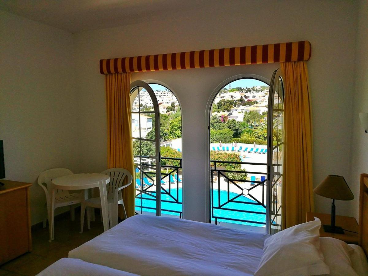Luz Bay Hotel エクステリア 写真